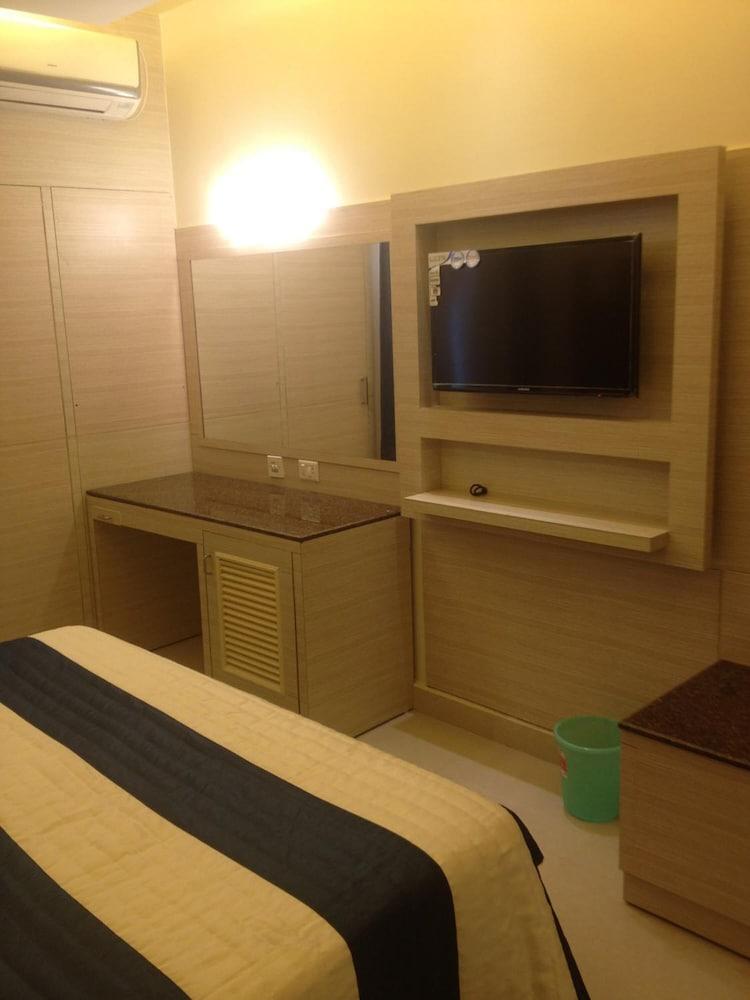 פורט בלייר Hotel Shompen מראה חיצוני תמונה